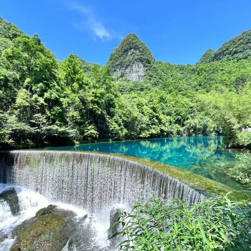 快樂大巴游--【大巴黔行·樂游貴州】貴州黃果樹瀑布、壩陵河大橋、大小七孔、梵凈山、西江千戶苗寨、鎮(zhèn)遠古鎮(zhèn)空調(diào)汽車純玩六天