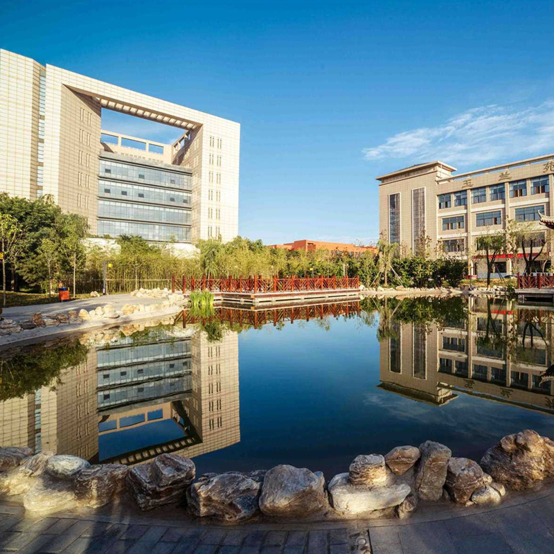 （國旅自組）【全景陜西】西北大學(xué)、壺口瀑布、延安、南泥灣、兵馬俑、華山、西安博物院、大唐不夜城、回民街純玩雙飛6天